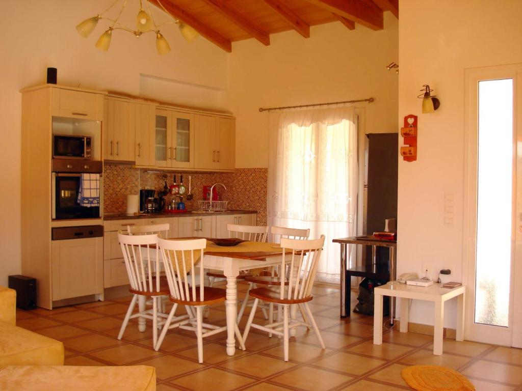 Villa Grecia Liapades Exterior photo